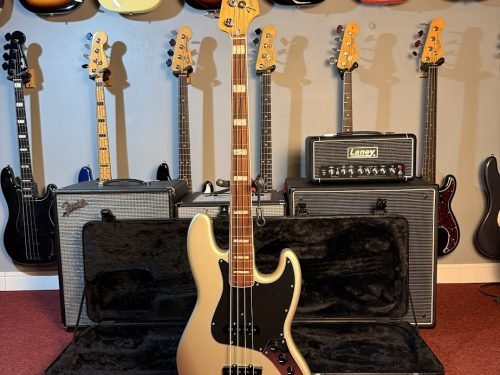 Fender Vintera '70s Jazz Bass Inca Silver