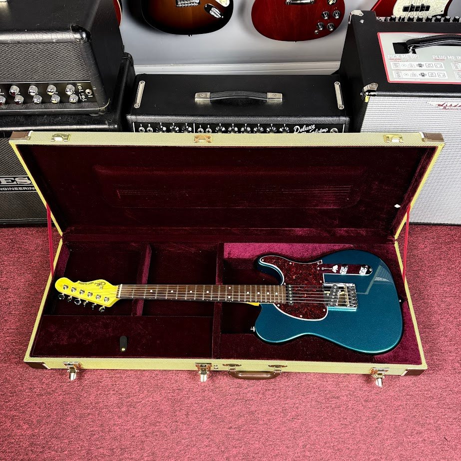 G&L Tribute Series ASAT Classic Emerald Blue
