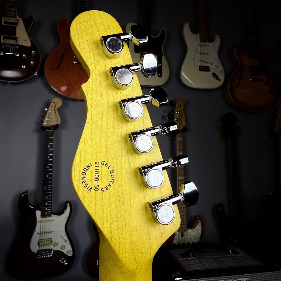 G&L Tribute Series ASAT Classic Emerald Blue