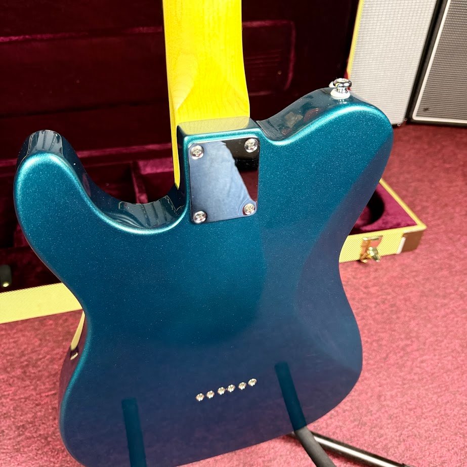 G&L Tribute Series ASAT Classic Emerald Blue