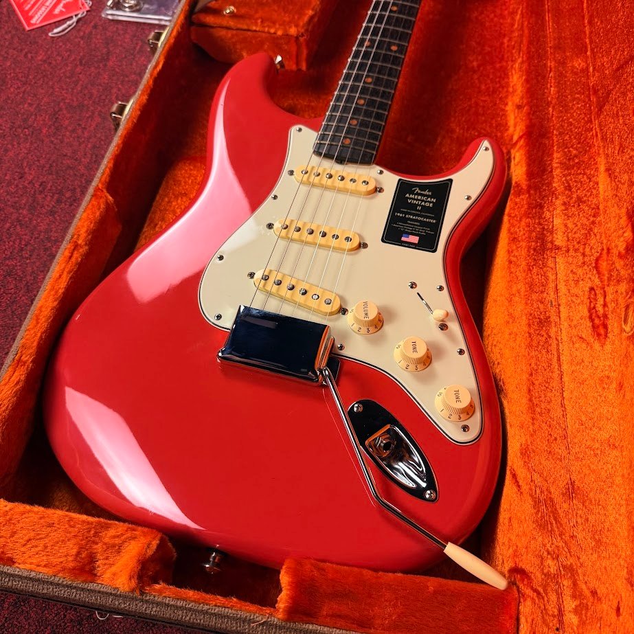 Fender American Vintage II '61 Stratocaster Fiesta Red