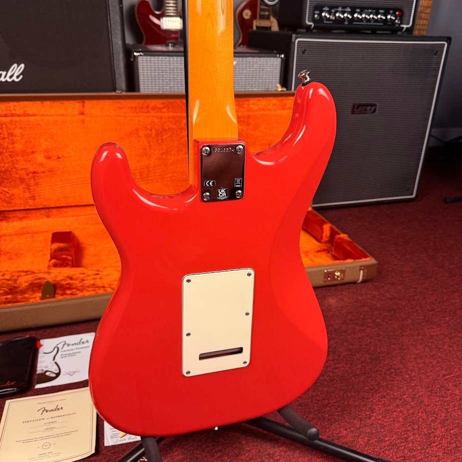 Fender American Vintage II '61 Stratocaster Fiesta Red
