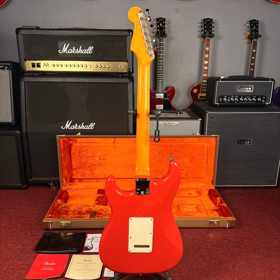 Fender American Vintage II '61 Stratocaster Fiesta Red
