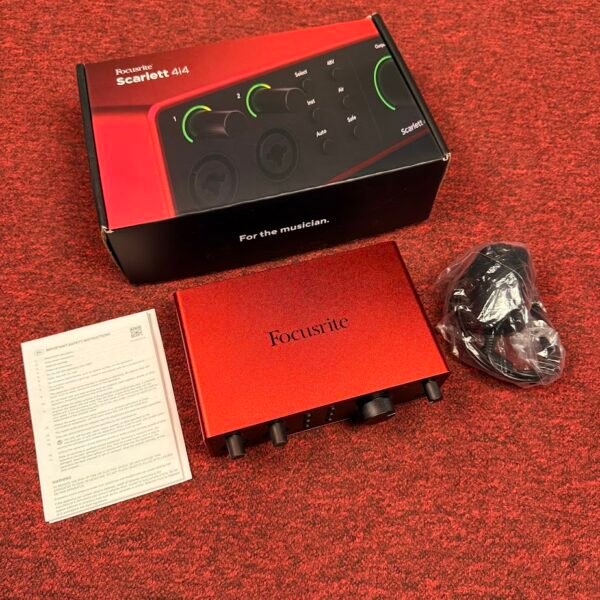 IMG_5879 Focusrite Scarlett 4I4