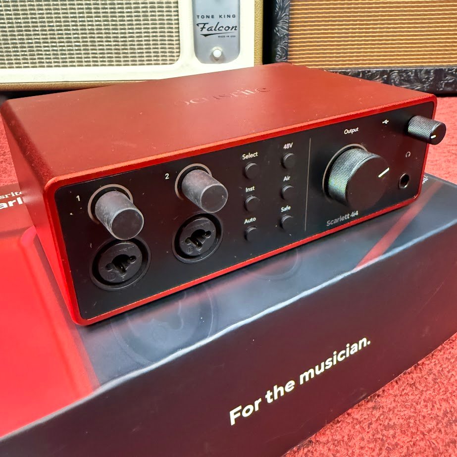 Focusrite Scarlett 4I4