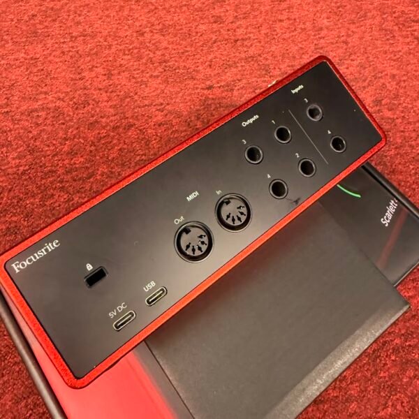 IMG_5886 Focusrite Scarlett 4I4