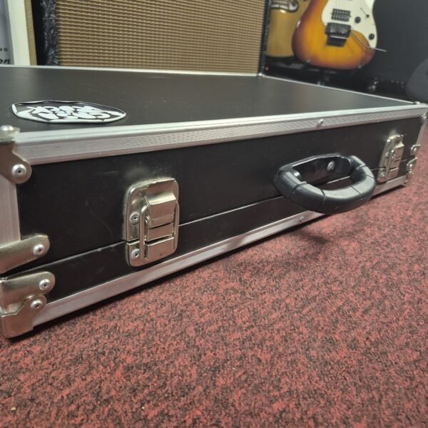 Boss GT-100 Amp Effects Processor