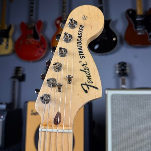 Fender Highway One Stratocaster c/ Captação Seymour Yngwie Malmsteen